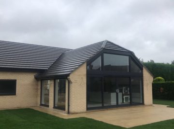 aluminium sliding door
